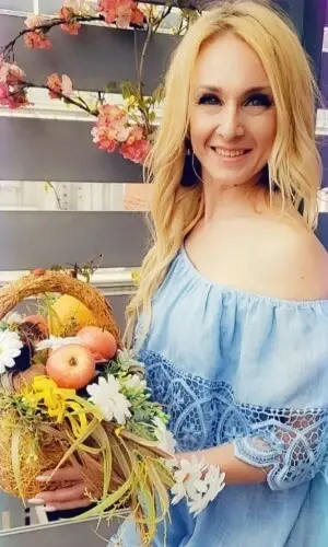 Viktoriya Profile image 3